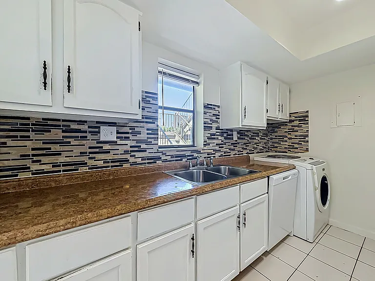 2636 Lemon Tree Ln #2636 — Photo 11