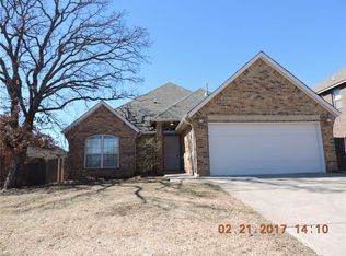 11809 Gwendolyn Ln, Oklahoma City, OK 73131