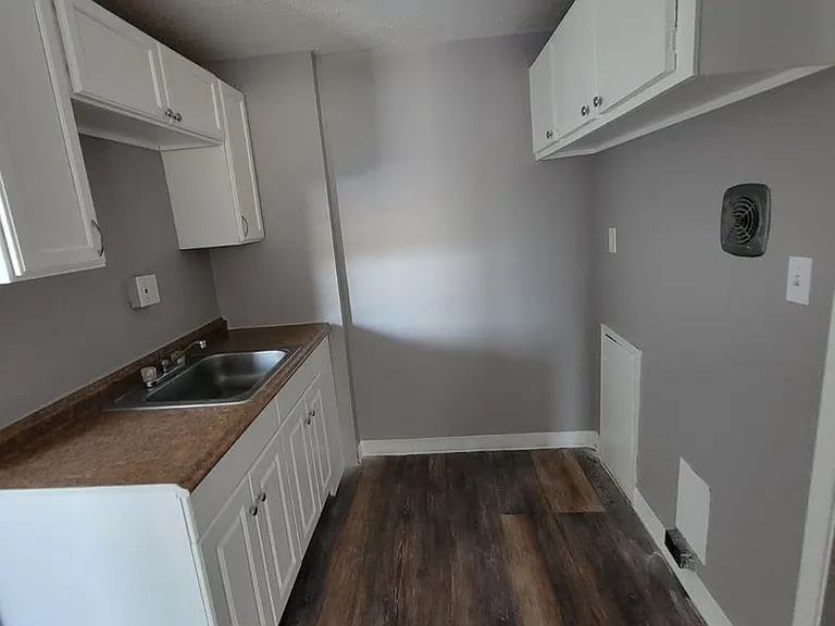 13420 Euclid Ave — Photo 103
