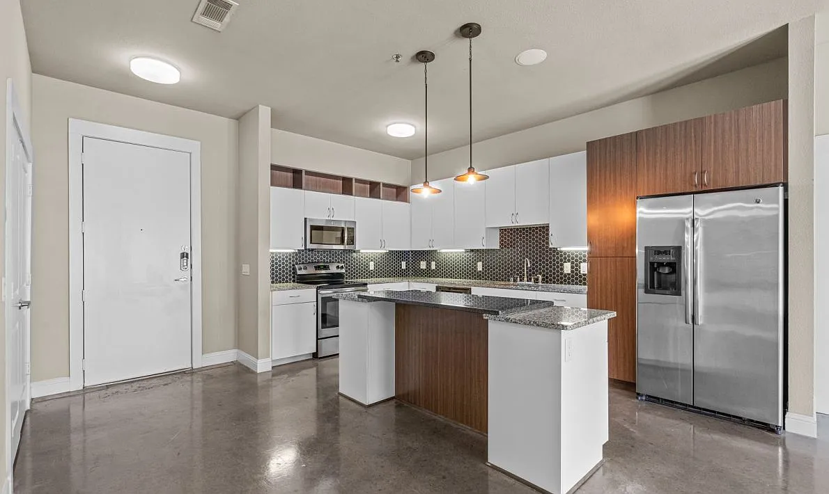 1 bed, 720 sqft, $1,750 — Photo 4