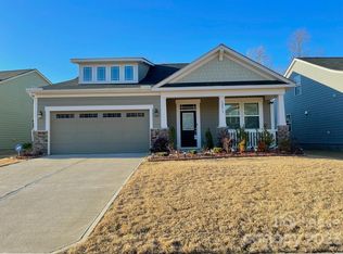 12813 Heath Grove Dr, Huntersville, NC 28078