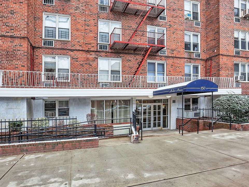 1st image of 150 Hawthorne St APT 5N