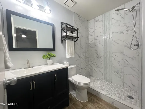 8101 N 107th Avenue #24, Peoria, AZ 85345