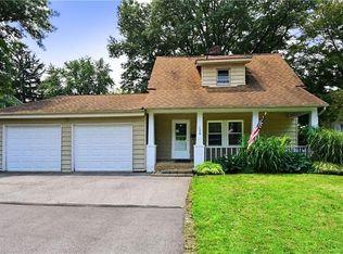 168 S Point Dr, Avon Lake, OH