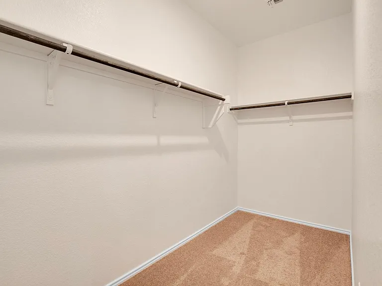 200 Janice Rd — Photo 12