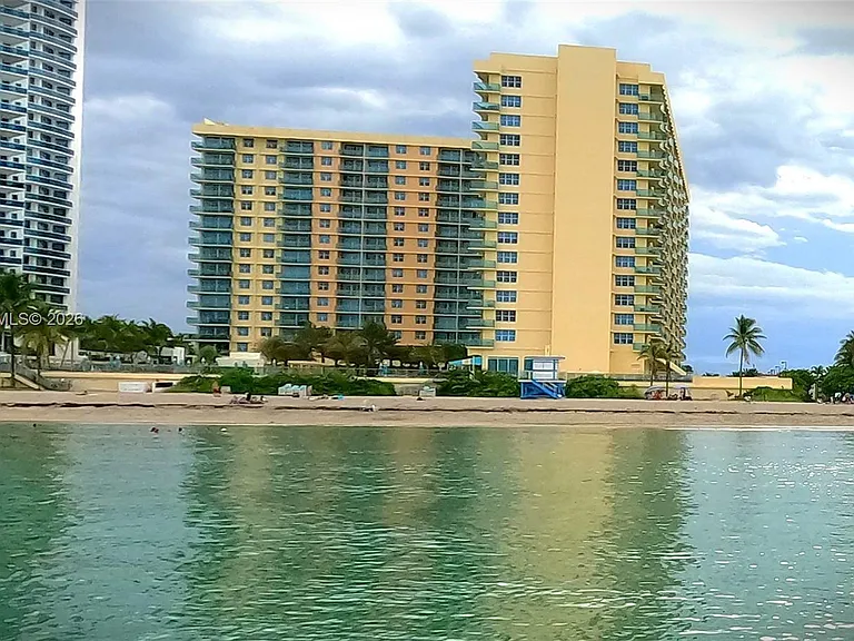 2501 S Ocean Dr #1021 — Photo 55