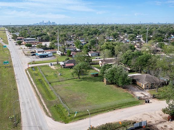 4th image of 0 W Hardy Rd
