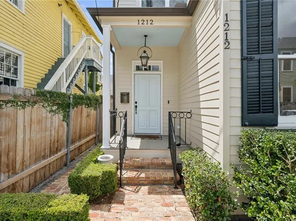 1212 Austerlitz St, New Orleans, LA 70115