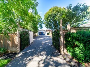 2 Peter St UNIT B, Markham, ON L3P 2A4