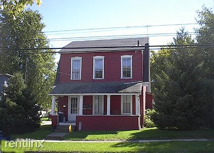 209 E. Walnut St