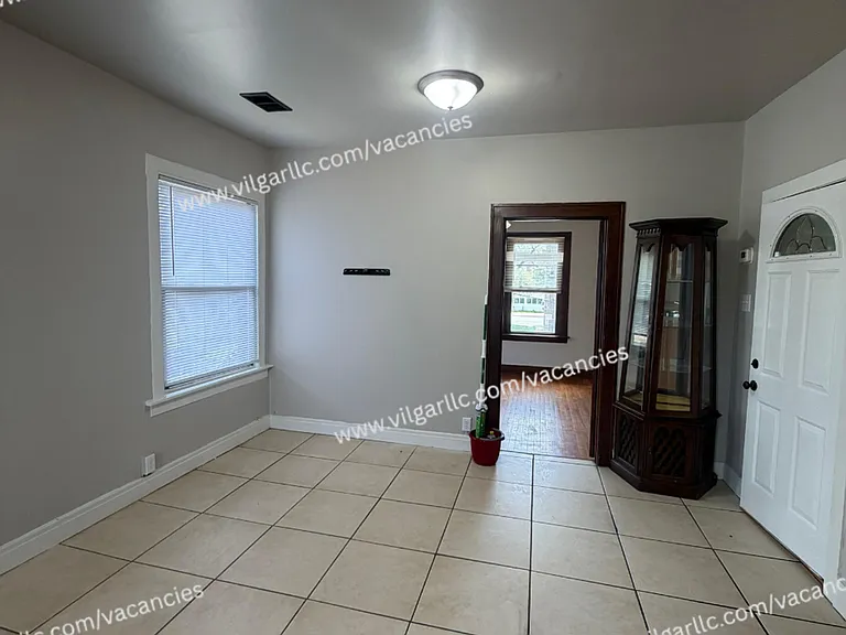 461 Hayes St — Photo 5