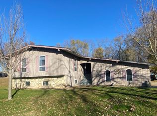 408 6th Ave N, Onalaska, WI 54650