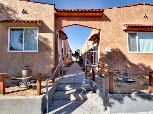 5935 Middleton St #3, Huntington Park, CA 90255