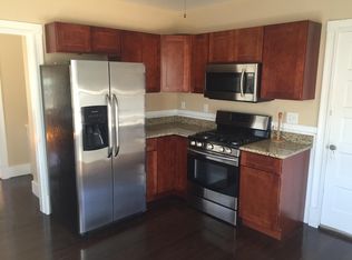 73 Hathorne Cres, Salem, MA 01970