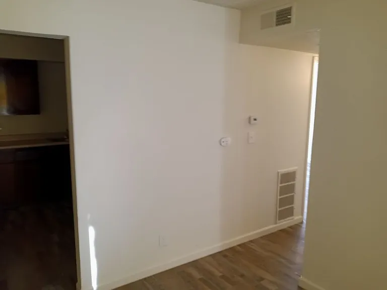 Princeton Place Apartments — Photo 30