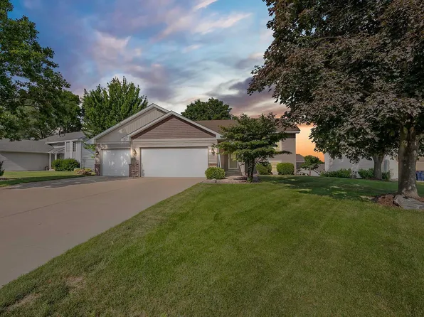 17480 Five Oaks Dr, Farmington, MN 55024