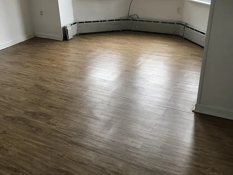 6105 Torresdale Ave — Photo 5