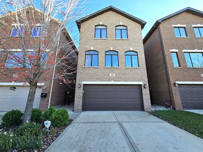 2829 S Grove St, Chicago, IL, 60608