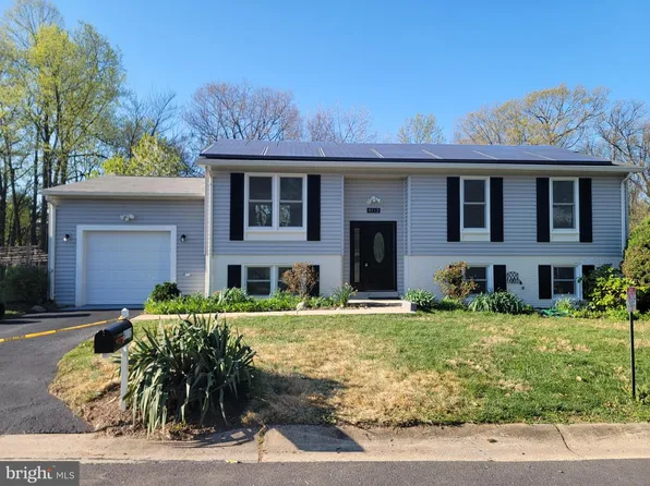 8112 Shady Spring Dr, Gaithersburg, MD 20877