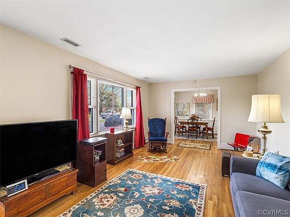5th image of 7461 Ambrose Dr