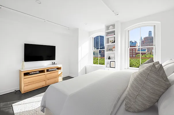 Sold by SERHANT. | media 5