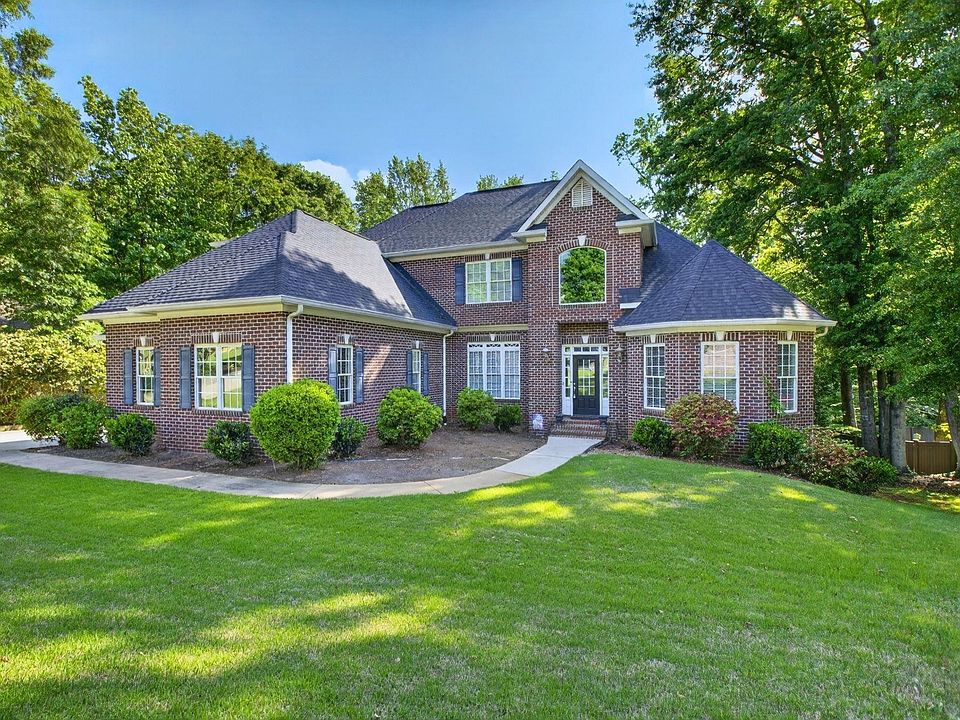 1st image of 14 Sycamore Ridge Dr