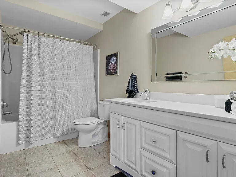 1037 Williamson St #107 — Photo 23