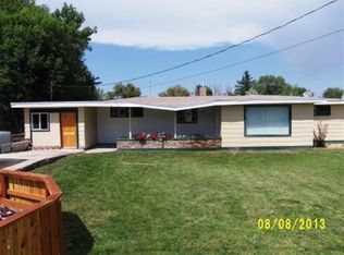 216 E Linden Ave, Chubbuck, ID 83202