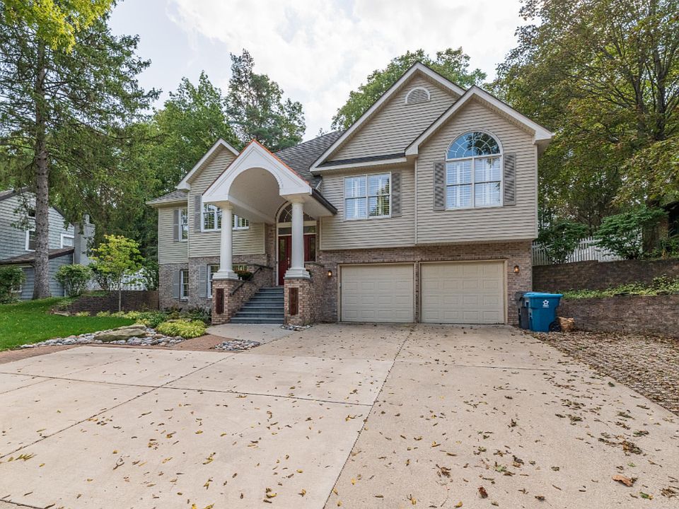 2777 Bronson Blvd, Kalamazoo, MI 49008 Zillow