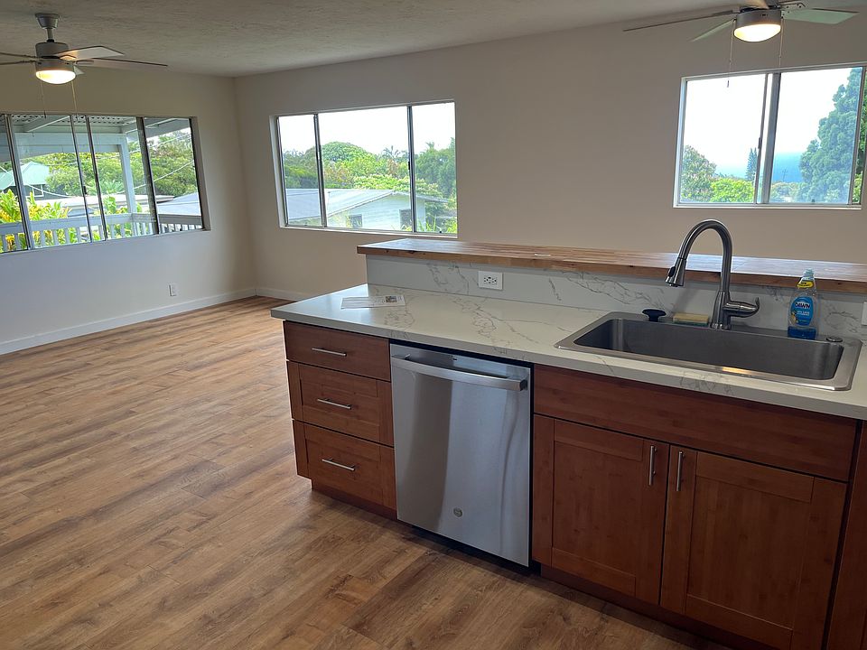 1st image of 54-3278 Kynnersley Rd #3