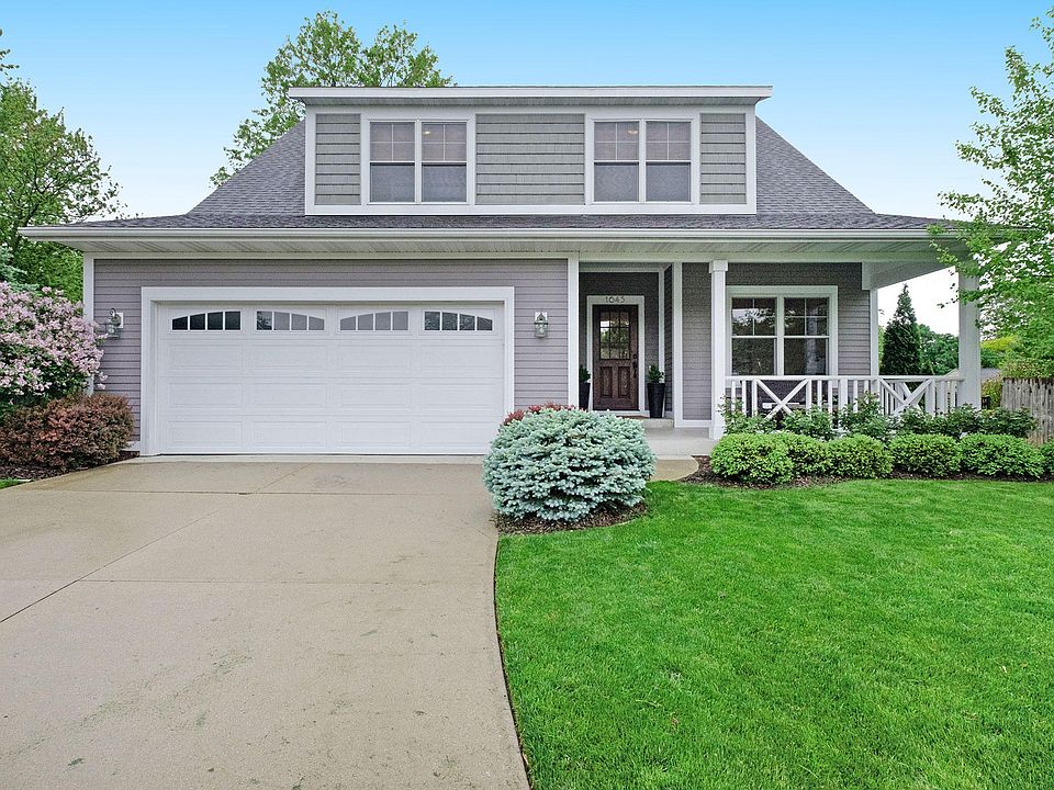 1st image of 1645 Amberley Ct SE