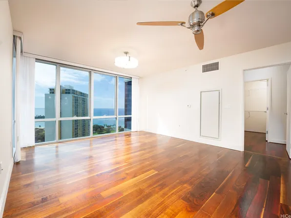 1189 Waimanu St APT 2505, Honolulu, HI 96814