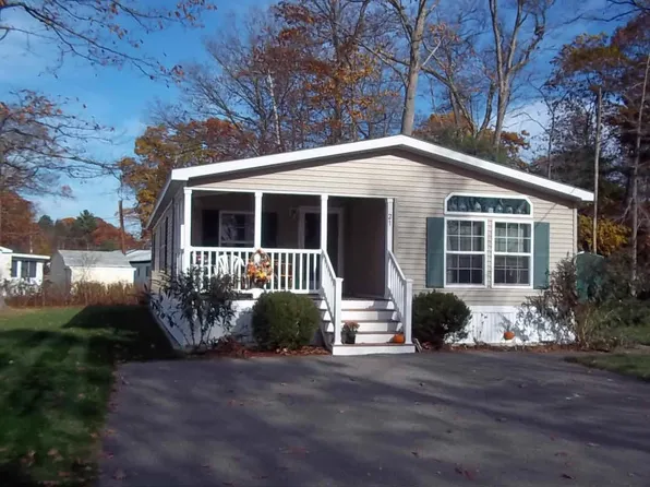 21 Hawthorne Road, North Hampton, NH 03862