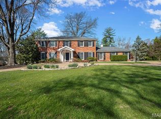 1855 Ironstone Rd, Saint Louis, MO 63131