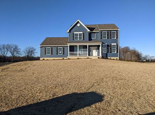 142 Lord Cir, Clayton, DE 19938