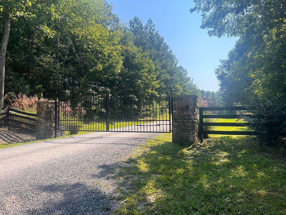 1st image of 23 Walden Dr #23