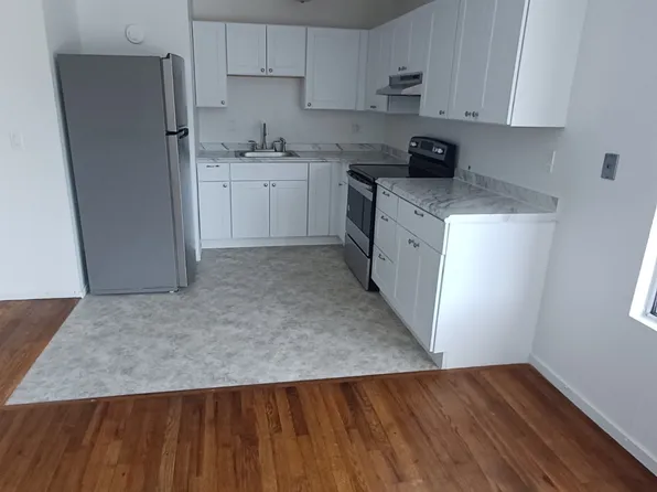 1609 3rd St #A, Eureka, CA 95501