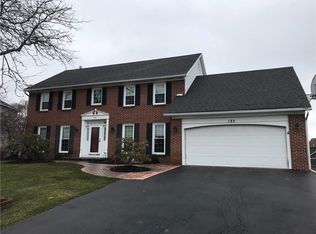 133 Pinebrook Dr, Rochester, NY 14616