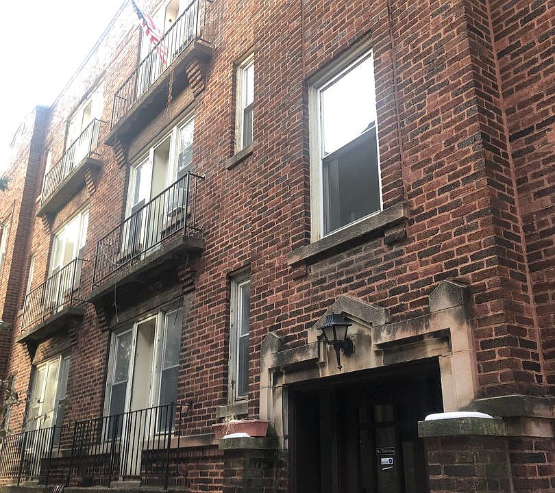 1st image of 6334 N Magnolia Ave APT 2E