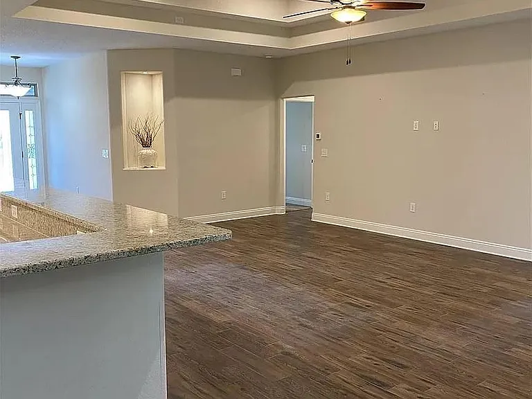 9167 Tara Cir — Photo 9