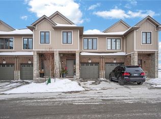 377 Glancaster Rd #2, Hamilton, ON L9G 0G4