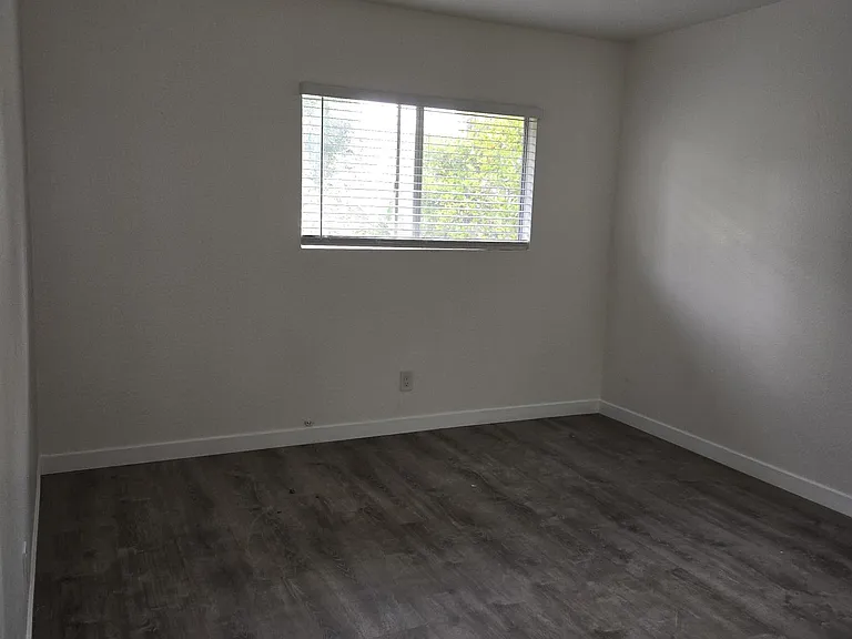 1105 Old Stage Rd #14 — Photo 11