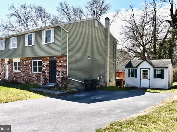 1 Courtney Ln, Thorndale, PA 19372