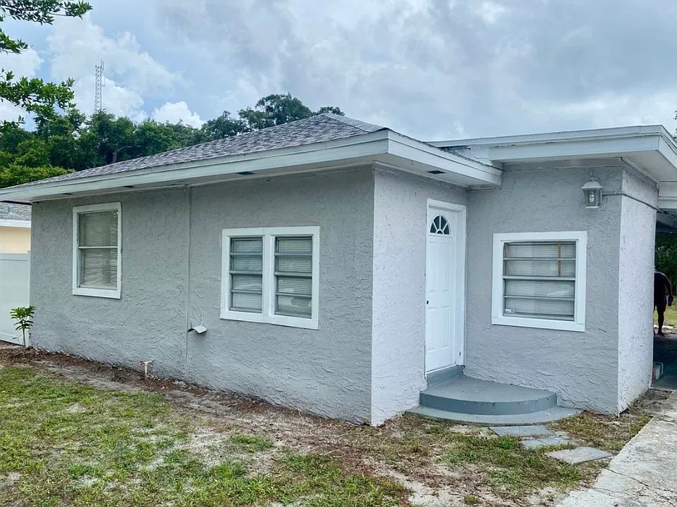 1338 Friend Ave
