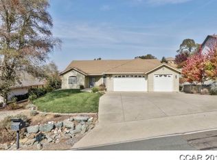 217 Saint Andrews Rd, Valley Springs, CA 95252