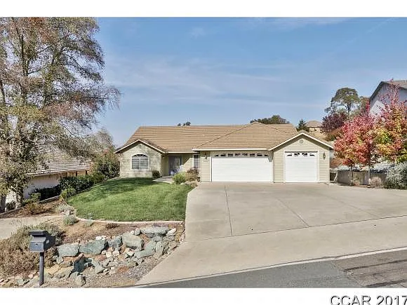 217 Saint Andrews Rd photo 1