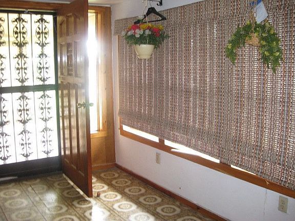 Sunroom - at front of house