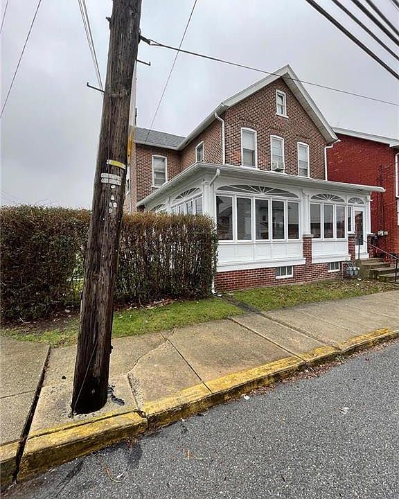 132 S 4th St, Emmaus, PA 18049 Zillow