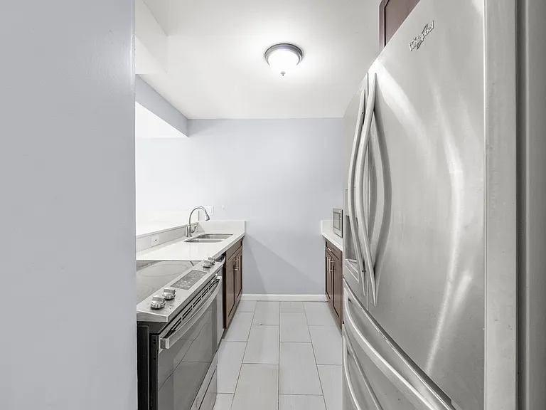 920 Ward Ave #11A — Photo 4
