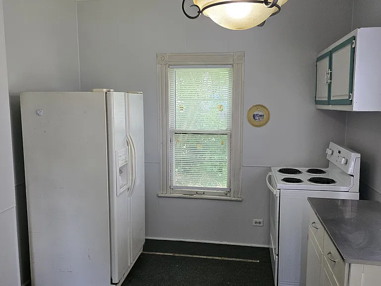 355 E Fudge St #A1 — Photo 7